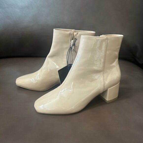 NWT Nude Block Heel Faux Leather Ankle Booties - Picture 8 of 13
